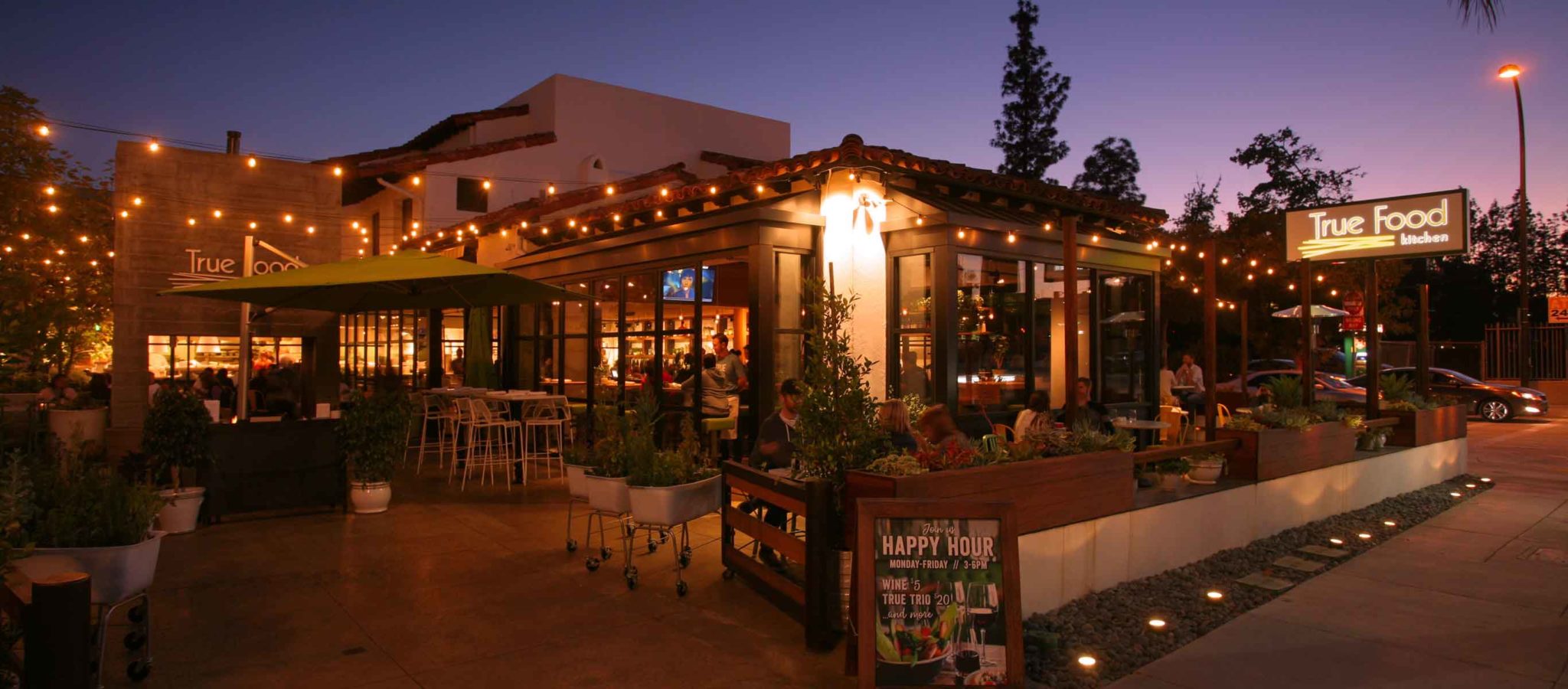 your-guide-to-outdoor-dining-in-pasadena-town-square-real-estate