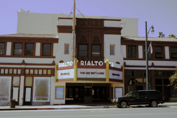 Picture of Rialto theater in Pasadena