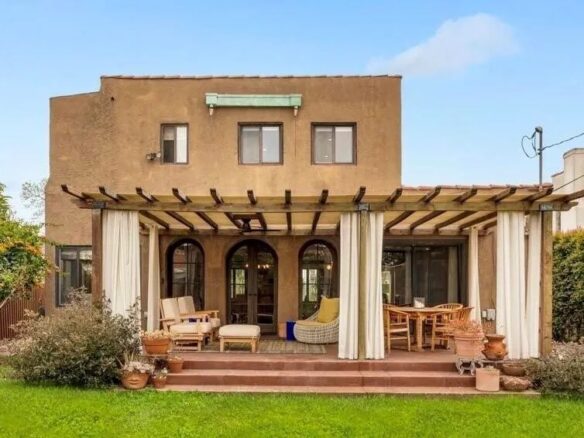 937 Westchester Pl, Los Angeles, CA 90019