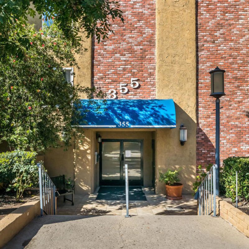 355 S Madison Ave #109