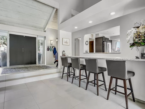 34845 Mission Hills Dr