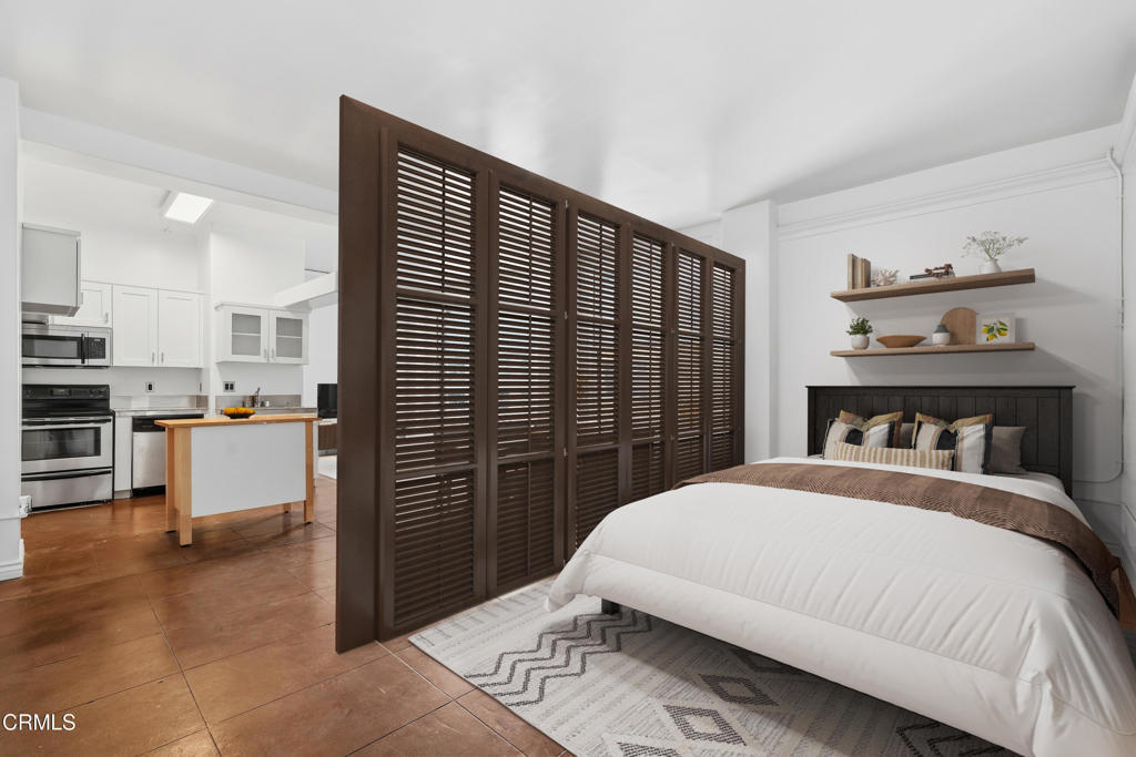 215 W 7th St #1003, Los Angeles, CA 90014