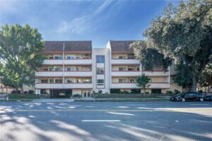 2444 E Del Mar Blvd #203, Pasadena, CA 91107