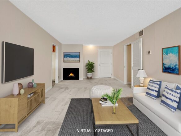 2444 E Del Mar Blvd #203, Pasadena, CA 91107