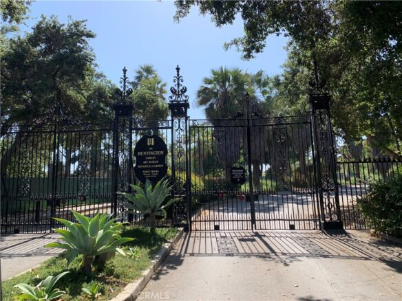 2444 E Del Mar Blvd #203, Pasadena, CA 91107