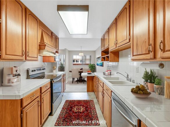 2444 E Del Mar Blvd #203, Pasadena, CA 91107