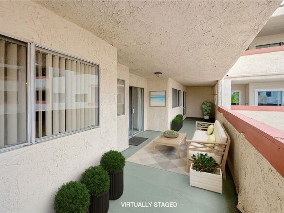 2444 E Del Mar Blvd #203, Pasadena, CA 91107