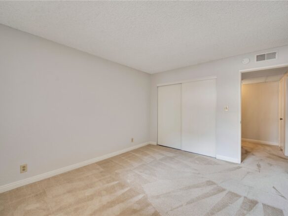 2444 E Del Mar Blvd #203, Pasadena, CA 91107