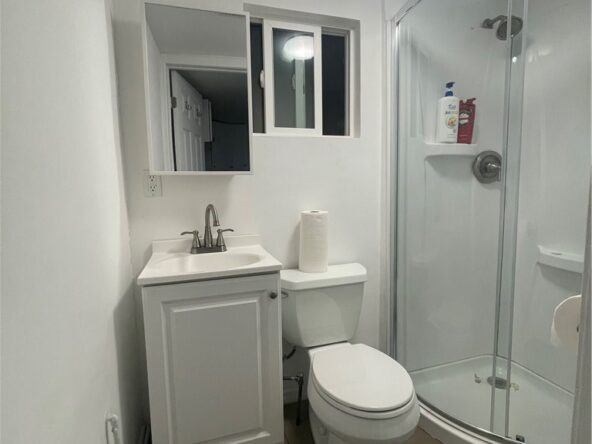 7618 Yates St, Tujunga, CA 91042