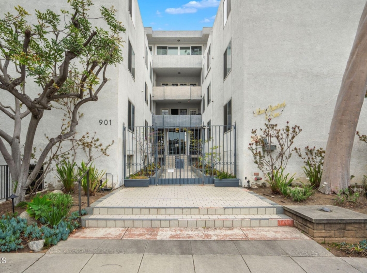 901 10th Street, 406 Santa Monica, CA 90403