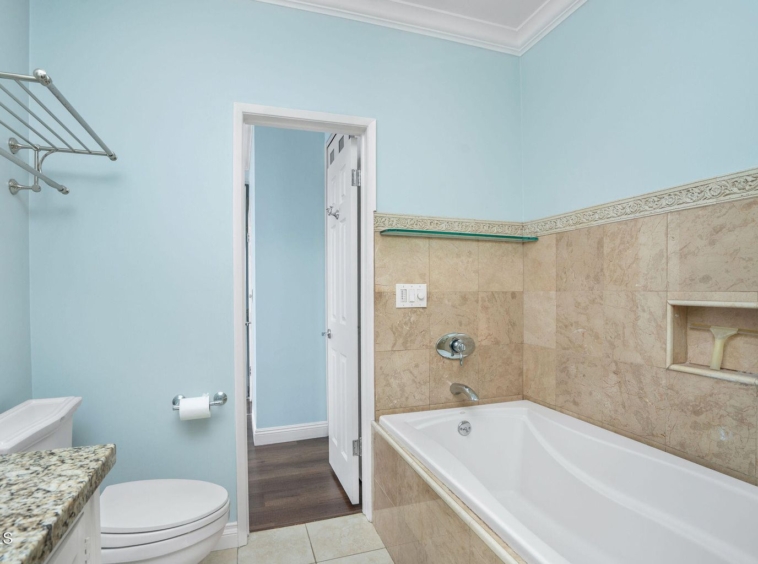 901 10th Street, 406 Santa Monica, CA 90403