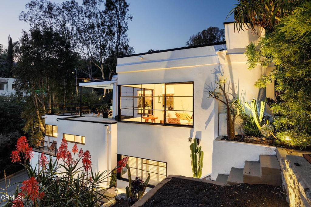 412 Glen Holly Dr, Pasadena, CA 91105