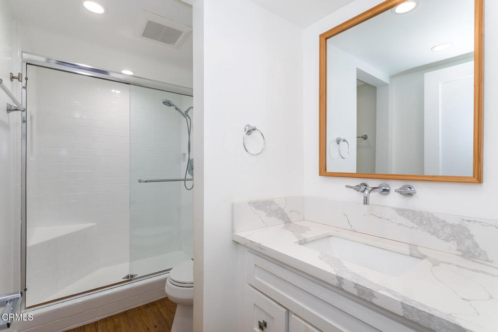 4944 Maytime Ln, Culver City, CA 90230
