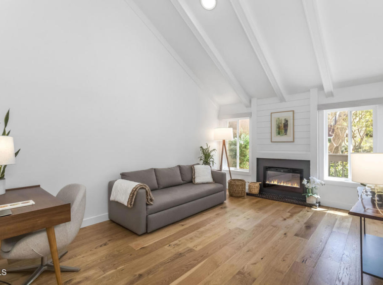 4944 Maytime Ln, Culver City, CA 90230