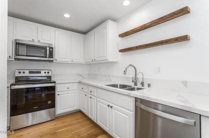 4944 Maytime Ln, Culver City, CA 90230