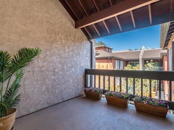 4944 Maytime Ln, Culver City, CA 90230