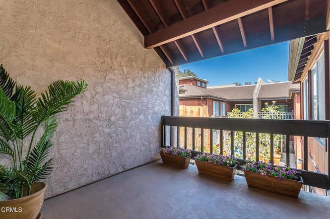 4944 Maytime Ln, Culver City, CA 90230