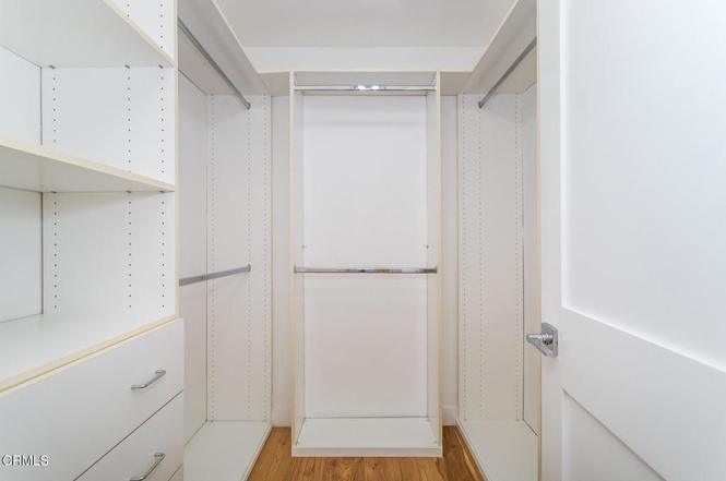 4944 Maytime Ln, Culver City, CA 90230