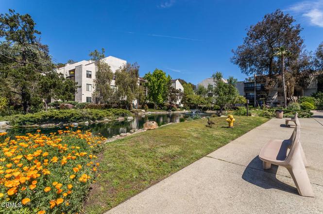 4944 Maytime Ln, Culver City, CA 90230