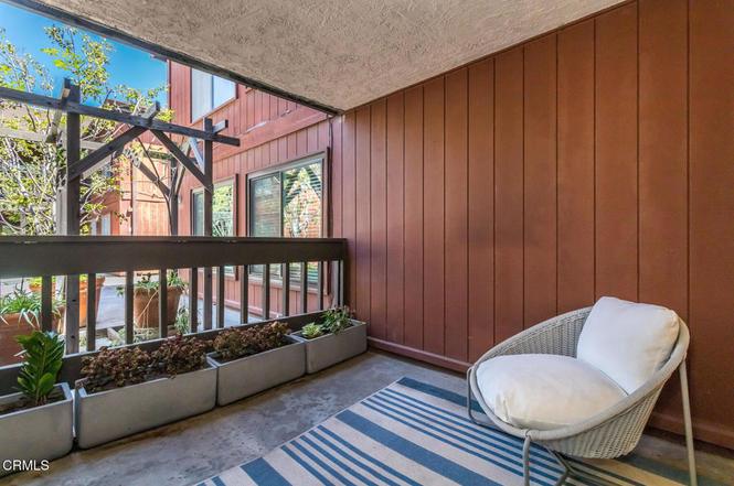 4944 Maytime Ln, Culver City, CA 90230