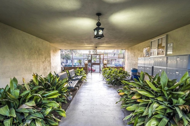 241 S Avenue 57 #112, Los Angeles, CA 90042