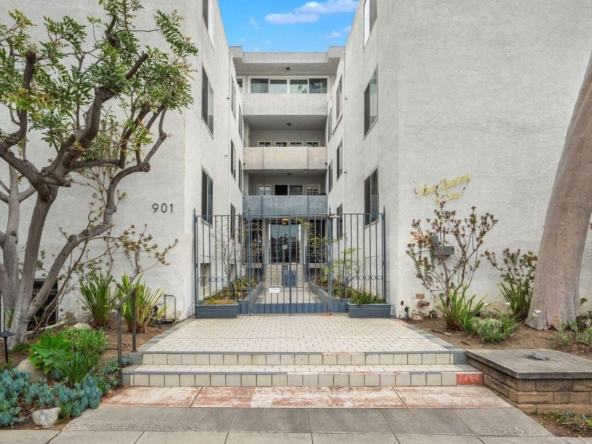 901 10th Street, 406 Santa Monica, CA 90403