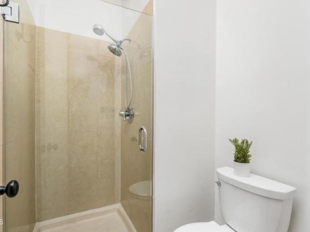 1850 Midvale Ave #4, Los Angeles, CA 90025