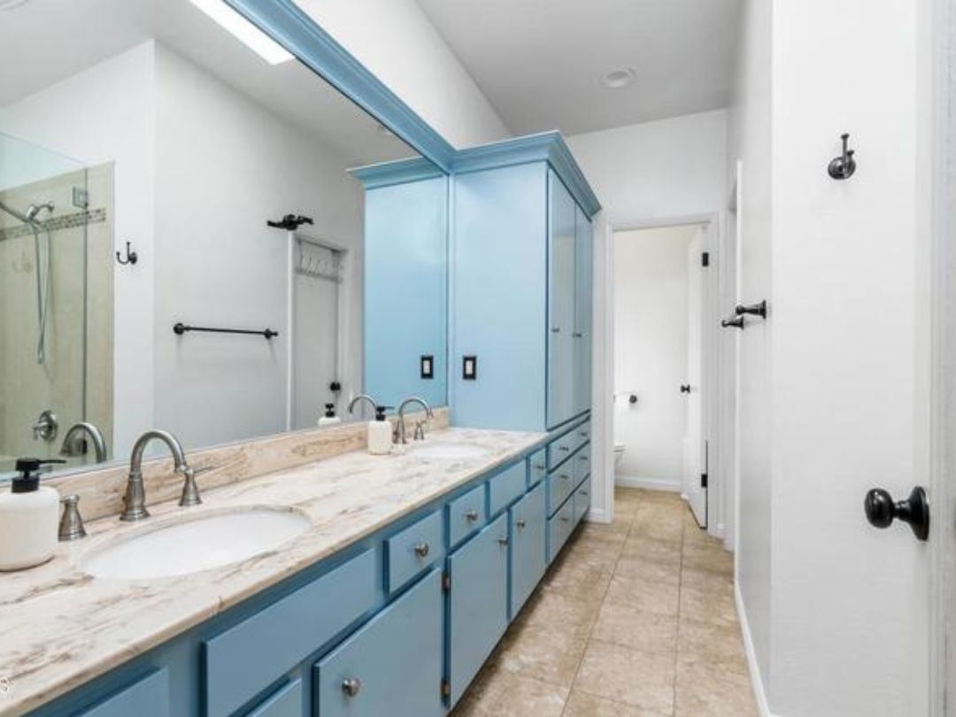 1850 Midvale Ave #4, Los Angeles, CA 90025