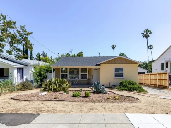 1500 E Topeka St, Pasadena, CA 91104 Exterior