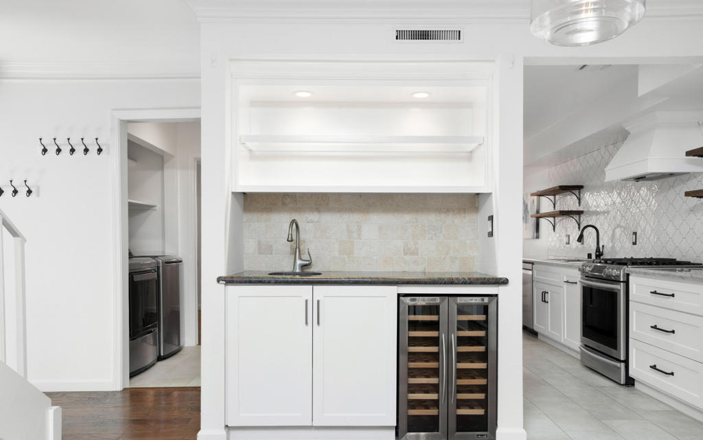 1850 Midvale Ave #4, Los Angeles, CA 90025