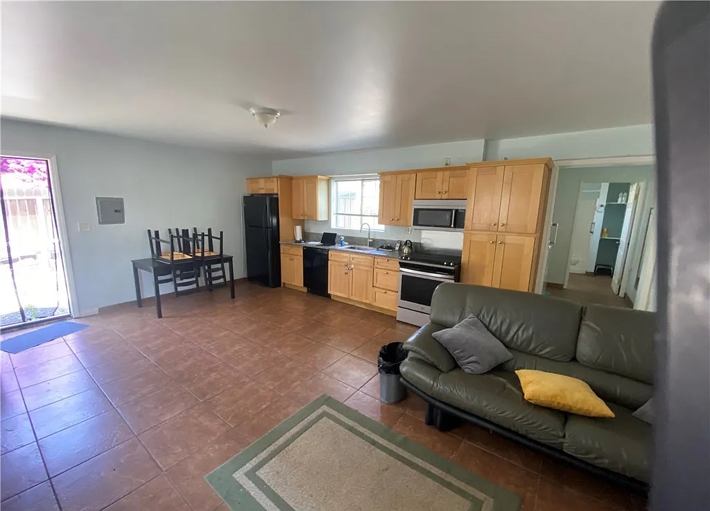 3117 Lincoln, Altadena, CA 91001