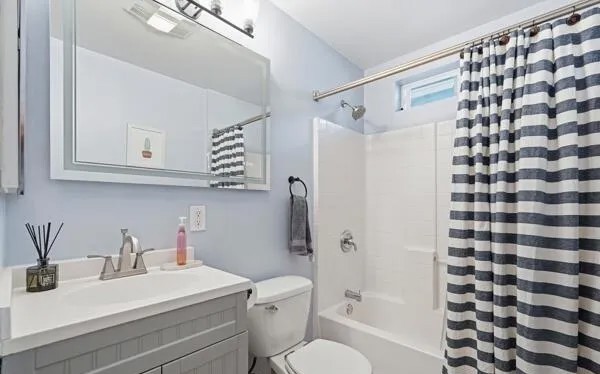 4455 Lowell Ave, Los Angeles, CA 90032 Interior