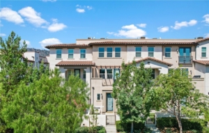 535 W Foothill Blvd #102, Glendora, CA 91741 Exterior