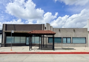 3053 Lincoln Ave - 01