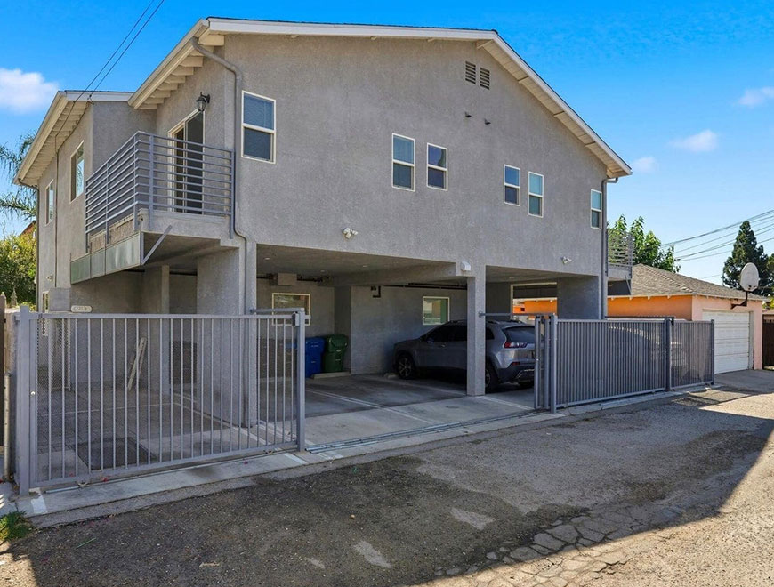 6721 1/2 Vineland Ave, North Hollywood, CA 91606
